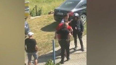 PRAVE HAOS: Blokaderi upali na posed Radovana Božovića u Kosjeriću