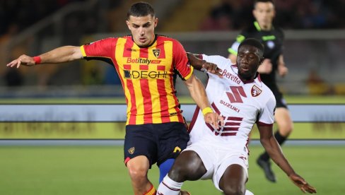 СТИЖЕ НЕОЧЕКИВАНА ЗАМЕНА: Крстовића у Лећеу мења фудбалер из Суперлиге Србије