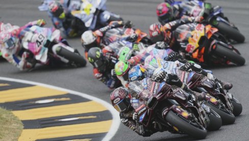 BRAĆA DRŽE MOTOGP ŠAMPIONAT! Brno video sjajnu trku, Banjaja može samo da sanja o prvom mestu zbog Marka i Aleksa Markeza