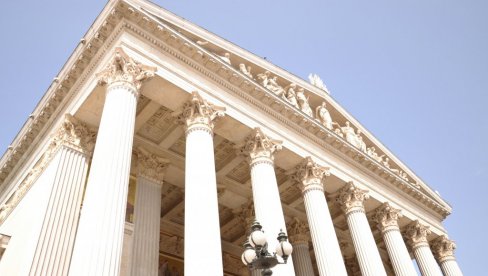 SKANDAL! AUSTRIJA UDARILA NA SRBIJU: Beč podiže spomenik lažnom genocidu u Srebrenici i nameće srpsku krivicu!