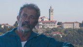 ŠTA SAD KAŽETE? Otkriven PRAVI RAZLOG zašto Mel Gibson boravi na Hilandaru