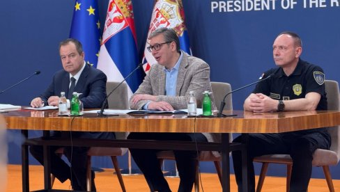 НИСМО СТАЛИ СА ДОВОЂЕЊЕМ ИНВЕСТИТОРА Вучић: Отворићу у Западној Србији једну фабрику, а очекујем до краја године отварање Аристона