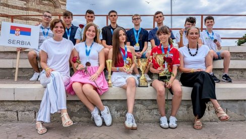 OSVOJILI 11 MEDALJA: Briljirali na takmičenju Matematika bez granica u Bugraskoj