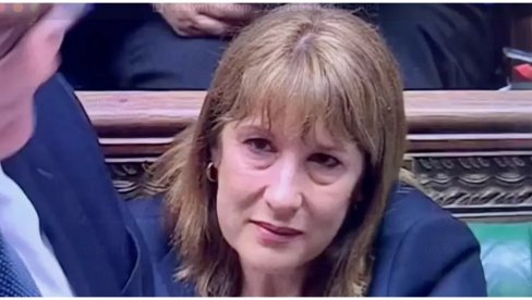 ВЕЛИКА БРИТАНИЈА У НЕВЕРИЦИ: Министарка у центру скандала