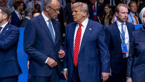 KANCELAR MERC: Nemačka spasila NATO od raspada