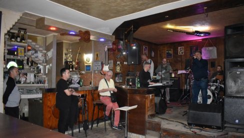 ROK FESTIVAL NASTAO U KAFANI: U Kikindi večeras počinje „Suvača demo fest“, osnovan pre deset godina