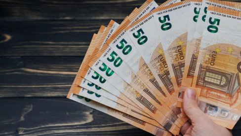 DEO SRBIJE GDE SU MASOVNO POKUPOVANE PARCELE: Kupci nude novac i pre oglasa, elita, mladi i dijaspora naseljavaju pustu zemlju