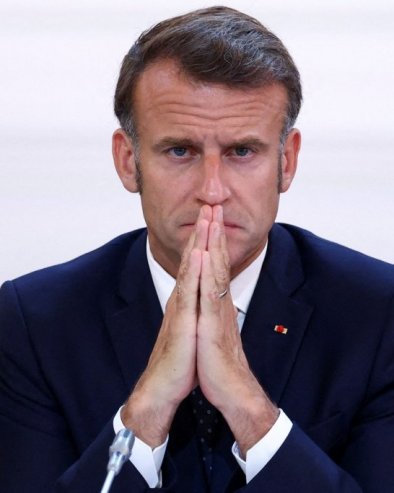 ТИ ЉУДИ СЕ РУГАЈУ ПРАВУ НА ЈАВНЕ ДЕБАТЕ Макрон тражио од фејсбука да уклони лажан видео, па за све оптужио Русију