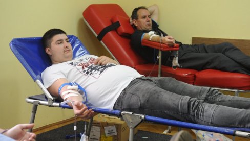 ПОТРЕБНЕ СВЕ КРВНЕ ГРУПЕ: Резерве крви на минимуму у здравственим установама