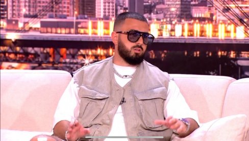 UPUCAN POZNATI PEVAČ U SARAJEVU