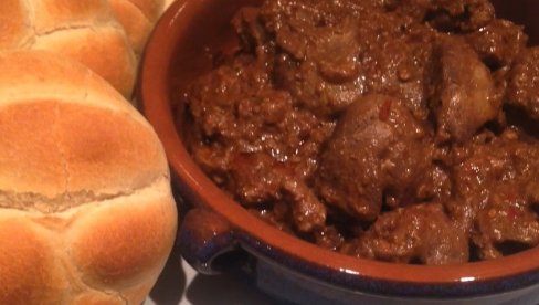 ZDRAV OBROK ZA SVAKI DAN U OBLIKU SUFLEA: Zapečena pileća džigerica iz rerne