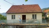 PRODAJE SE KUĆA ZA 12.000 EVRA U POZNATOJ BANJI: Blizu je jednog od najboljih lečilišta u Srbiji