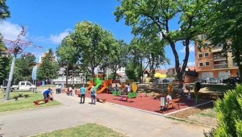 POČINJE OBNOVA PALANAČKOG  IGRALIŠTA HIMKO: Sačuvajte Himka za najmlađe-poručio predsednik opštine