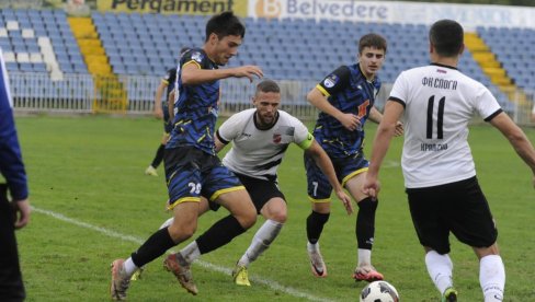 ТУЖАН КРАЈ БЕЛЕ ЧЕТЕ: Краљевачка Слога иступила из такмичења у Зони „Морава“