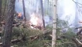 (УЗНЕМИРУЈУЋИ ВИДЕО) Руси објавили снимак места пада путничког авиона