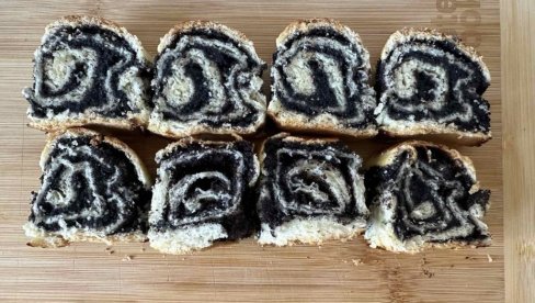 ШТРУДЛА СА МАКОМ: Мирисна, мекана и пуна укуса (РЕЦЕПТ)