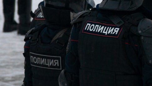 НАПАЛА НОЖЕМ ДРУГАРИЦУ У ШКОЛИ: Насрнула на њу након сукоба са наставнико - Хорор у Русији (ФОТО/ВИДЕО)