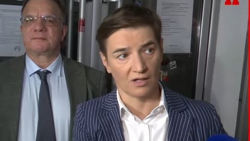 UKRALI SU IZ SKC - A SVE ŠTO SU MOGLI Brnabić: Tako bi izgledala Srbija da je preuzmu blokaderi