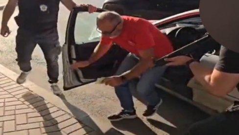 ЕКСКЛУЗИВНЕ ФОТОГРАФИЈЕ ХАПШЕЊА КУРТИЈЕВОГ ШПИЈУНА: БИА у акцији - одавао тајне ШИШ-у и ОАК-у (ФОТО)