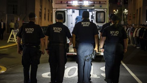 ЊУЈОРК: Бивши полицајац осуђен на 6 месеци затвора због пријаве лажног рањавања