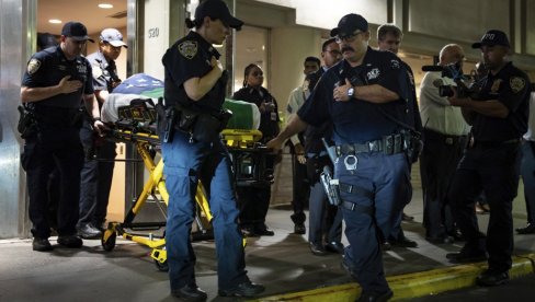 ČETIRI OSOBE MRTVE, MEĐU NJIMA I POLICAJAC: Napadač počinio samoubistvo -  masakr u NJujorku (FOTO/VIDEO)