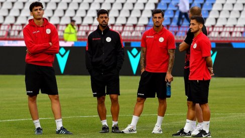 MARAKANA, ROĐACI! Evo šta su fudbaleri Linkolna radili kada su izašli na megdan sa Zvezdom (FOTO)