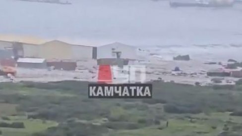 PRVI SNIMCI NAKON RAZORNOG ZEMLJOTRESA: Svet u strahu zbog cunamija - izdato hitno upozorenje (VIDEO)