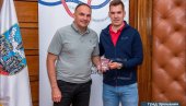 ПАСОШ ЕВРОПСКОГ ГРАДА СПОРТА ЗА ИЛИЈУ МАЈСТОРОВИЋА: Велико признање за некада први стонотениски рекет Баната из Зрењанина