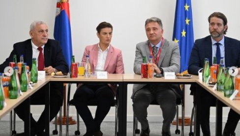 БРНАБИЋ У КРАГУЈЕВЦУ: Важно је имати визију, а не мрзети!