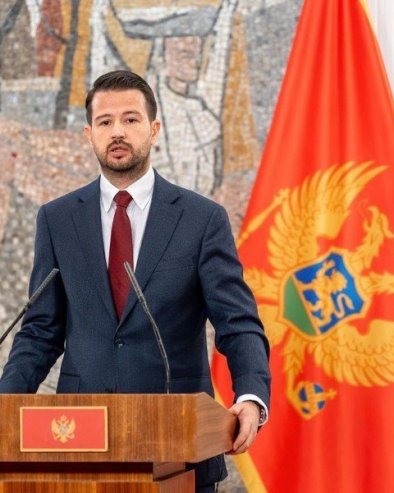 U PLANTAŽAMA SEME RAZDORA? Đeljošaj udario na Milatovića zbog vraćanja zakona o porezu na nepokretnosti