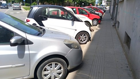 AKO VAM NEKO UDARI AUTO NA PARKINGU I POBEGNE: Kako da naplatite odštetu - jedno NE smete nipošto uraditi! (VIDEO)