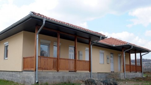 MONTAŽNA KUĆA ILI KLASIČNA GRADNJA? Evo šta je isplativije - Koštaće vas manje, ali postoji jedna opasna zamka