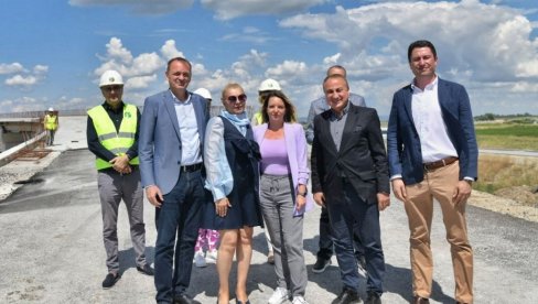 СОФРОНИЈЕВИЋ: Синхронизација радова кључна за ефикасно пуштање у функцију новог ауто-пута