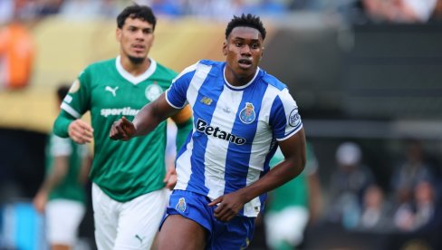 ZMAJEVI SANJAJU TITULU: Dvostruki prvak Evrope je na dominantan način započeo prvenstvo