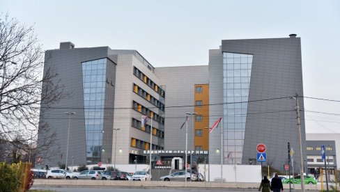 VLADIMIRA SIN UMALO NIJE UBIO, LEKARI MU SE BORE ZA ŽIVOT: Bracimir ubio sina, teško povredio oca, pa sebi oduzeo život