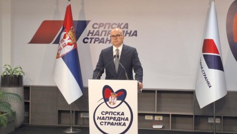 ВУЧЕВИЋ: Председника Вучића сцене у Новом Саду подсетиле на догађаје у Чипуљићу, када су усташе 1992. запалиле породичну кућу (ВИДЕО)