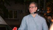 VUČIĆ ODRŽAO GOVOR NA SAVSKOM VENCU: Braniću Srbiju od onih spolja i od njihovih poslušnika