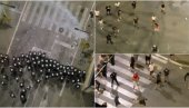LINČOVANJE POLICIJE U VALJEVU KOJA MIRNO STOJI: Jezivi snimci nasilja blokadera terorista (VIDEO)