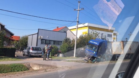 RODITELJI U NEVERICI DA SU U SEKUNDI IZGUBILI DVA SINA: Saobraćajka u Busijama odnela braću Predraga i Lazara (FOTO)