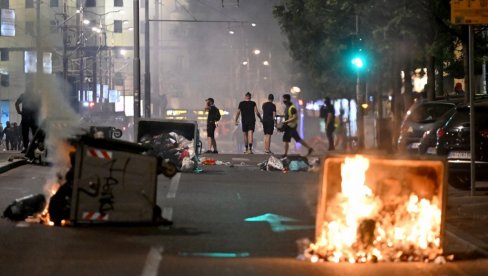 ХУЛИГАНИ БЛОКАДЕРИ ПРИЗНАЛИ: Напали су полицију, ево колика им је казна