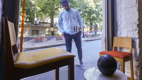 ЈЕДНА ЛОПТА, ПЕТ ПИТАЊА И ДОКАЗ ДА СРБИЈА ЖИВИ ЗА ФУДБАЛ: Горан Гавранчић о репрезентацији и мечу са Енглеском