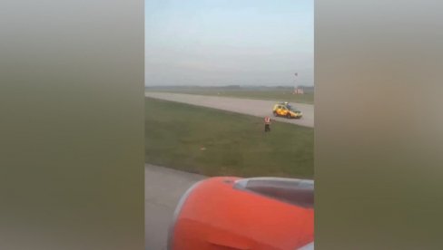 СУДАР АВИОНА НА АЕРОДРОМУ У МАНЧЕСТЕРУ: Објављене драматичне фотографије, сви летови заустављени (ФОТО/ВИДЕО)