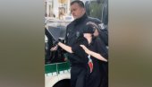 СА ПОВЕЗОМ ПРЕКО ОЧИЈУ, ПА У МАРИЦУ: Овако хапси немачка полиција децу од 13 година (ВИДЕО)