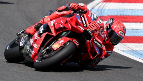 INCIDENT U MOTO GP ŠAMPIONATU: Mark Markez povredio ključnu kost u padu na trci u Indoneziji (VIDEO)