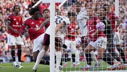 CEO SVET JE ZNAO KAKO ĆE ARSENAL DA DA GOL: Mančester junajted i sa silnim pojačanjima poklekao pred tobdžijama na Teatru snova (VIDEO)