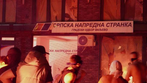 ЕРА ЛАЖИ НА ДРУШТВЕНИМ МРЕЖАМА (ВИДЕО)