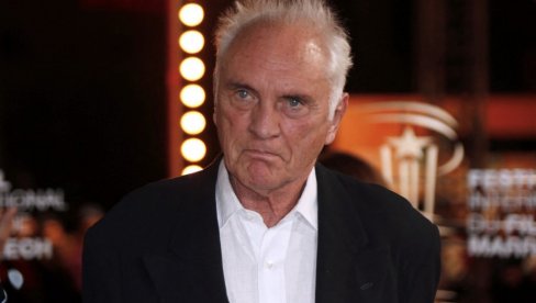 ПРЕМИНУО ТЕРЕНС СТАМП: Одлазак легендарног холивудског глумца, прославио се филмом о Супермену