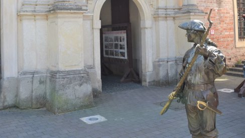 RATNICI STARINE NOVAKA PALI U ZABORAV: Banatska ravnica i karpatske gudure su zasejane njihovim kostima i krvlju