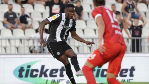 ПАРТИЗАН РАЗБИО ИМТ: Прорадио и Демба Сек, црно-бели наставили серију победа у Суперлиги Србије (ВИДЕО)