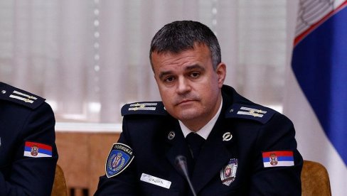 ŠALE FORHEND ILI PRLJAVI HARI: Na reketiranju stvorio imperiju, a sad sa tužiocima udara na Srbiju